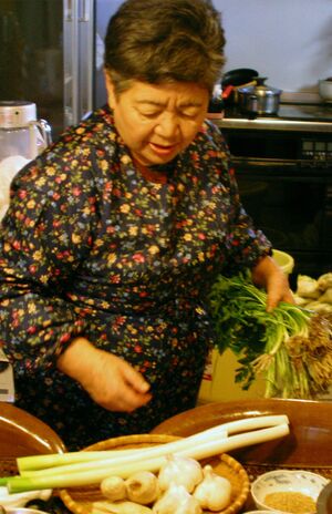 料理は健康の基本。東日本大震災の翌年、仮設住宅で料理講習会「元気の基本は食べる─美味しく食べようよく噛んで」を開催した