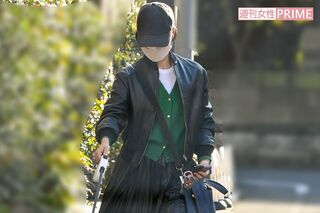 坂本昌行の愛犬を散歩させる朝海ひかる