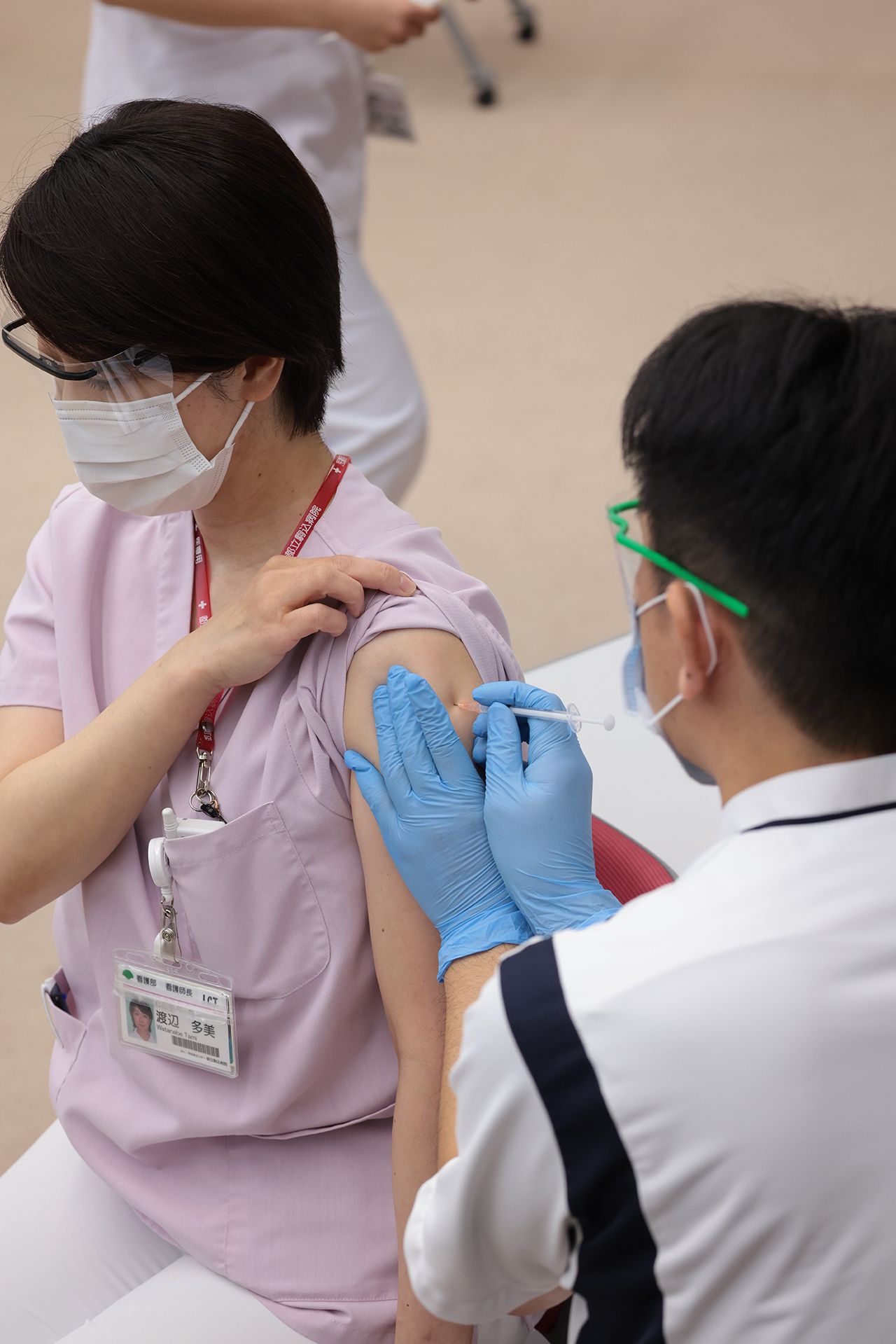 今なおワクチン頼りのコロナ対策。9月20日からはオミクロン株に対応したワクチンの接種もスタート