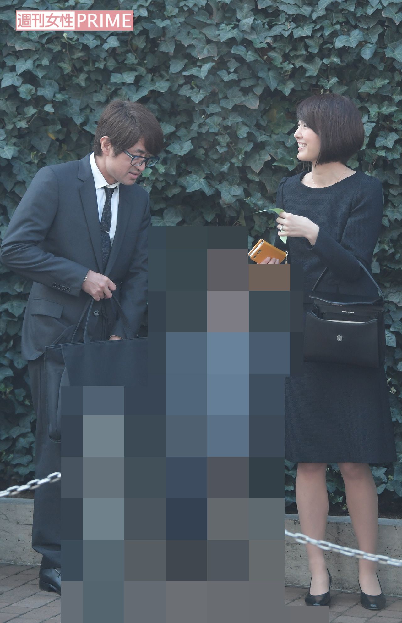 小学校の入学式に訪れた大竹と中村