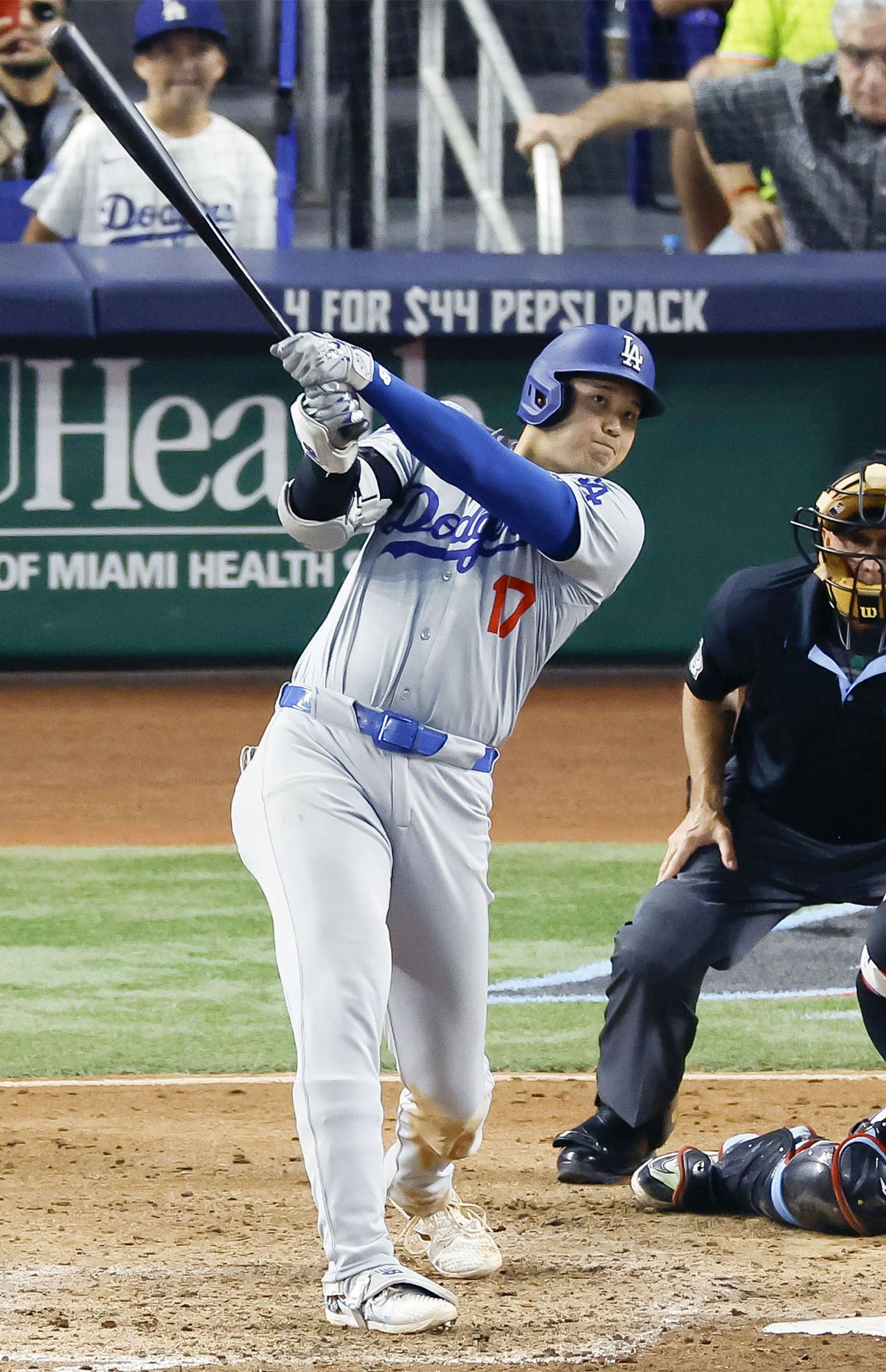 2024年はケガの影響で打者に専念した大谷翔平。9月20日には史上初となる“50-50”の偉業を達成した　写真/共同通信社