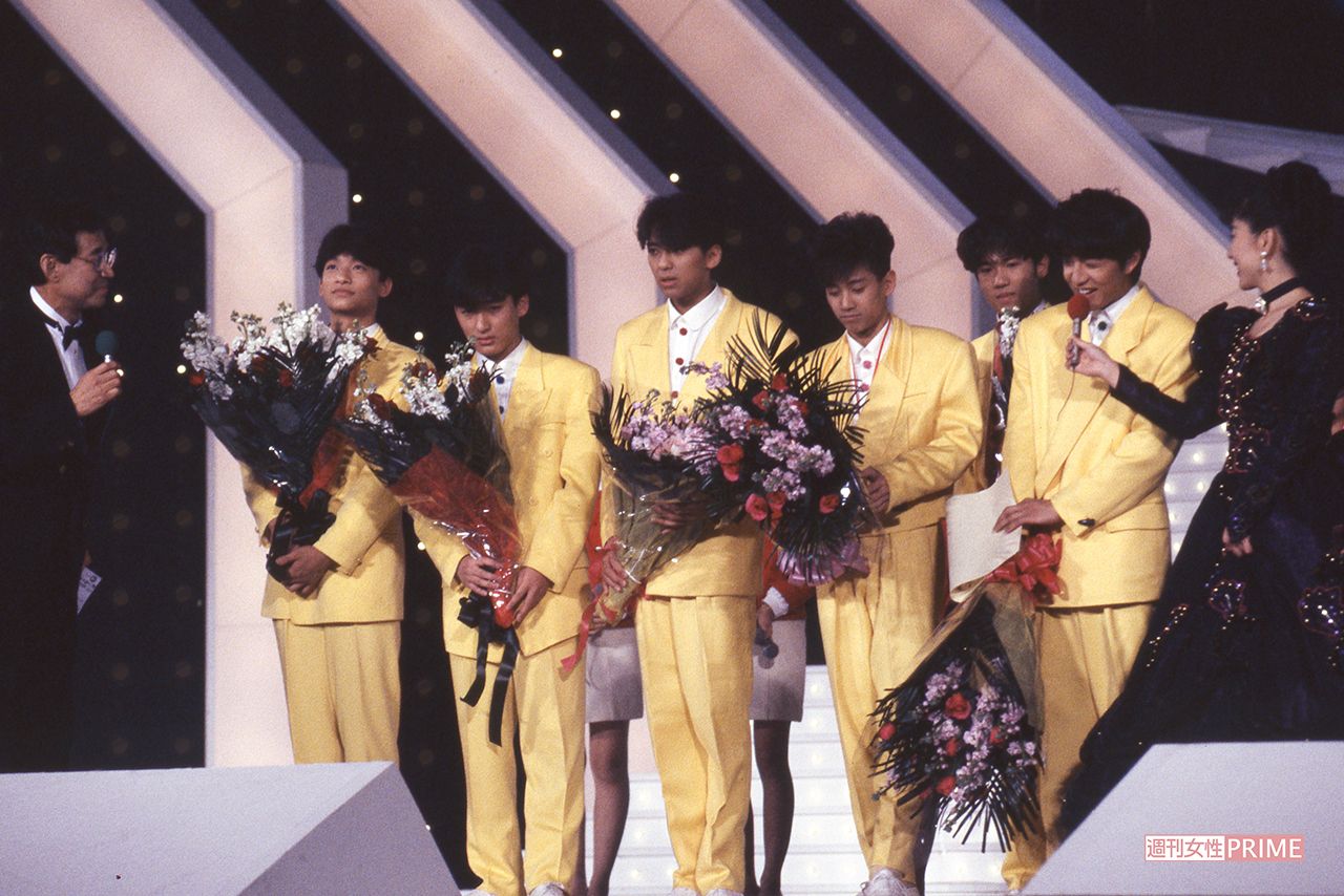 第22回『輝け！日本歌謡大賞』で新人賞を受賞したSMAP（'91年撮影）写真／週刊女性写真班