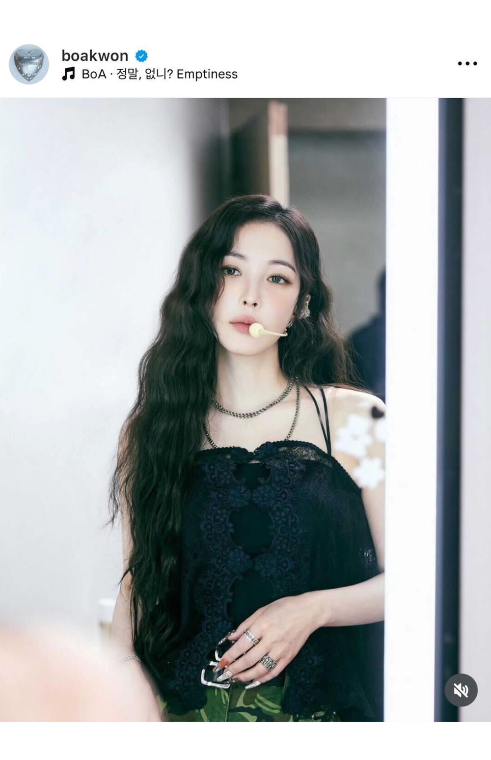 激変が話題となったBoA（本人インスタグラムより）