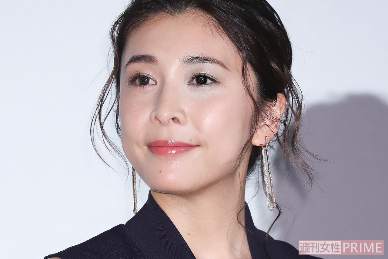 映画『コンフィデンスマンJP』初日舞台挨拶での竹内結子さん（'19年5月）