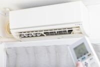 【知って楽しい雑学】夏前に掃除をしたエアコン、シーズンが終わったあとも掃除すべき？ ゴキブリ発生の原…