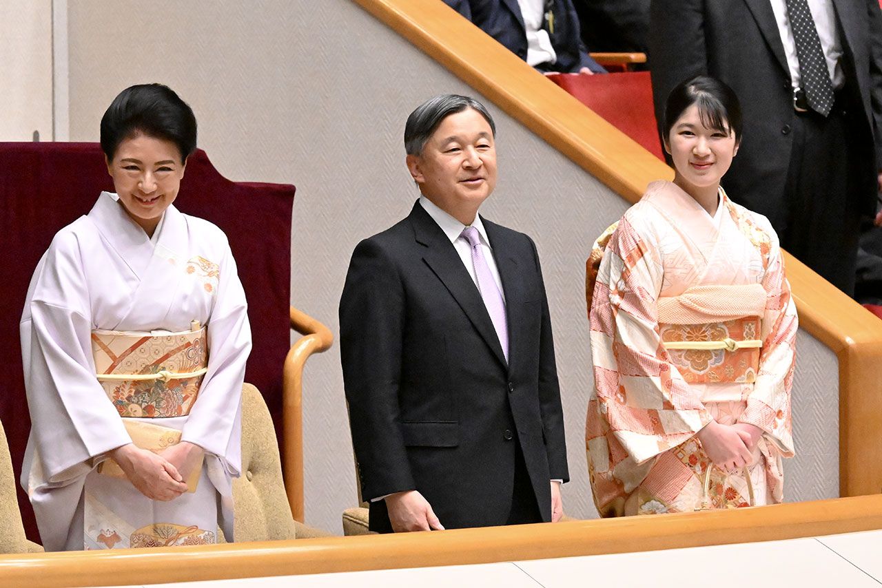 《2026年1月大相撲初場所》美しい桜色の振り袖を身にまとい、両国国技館を訪れた愛子さま（写真／JMPA）
