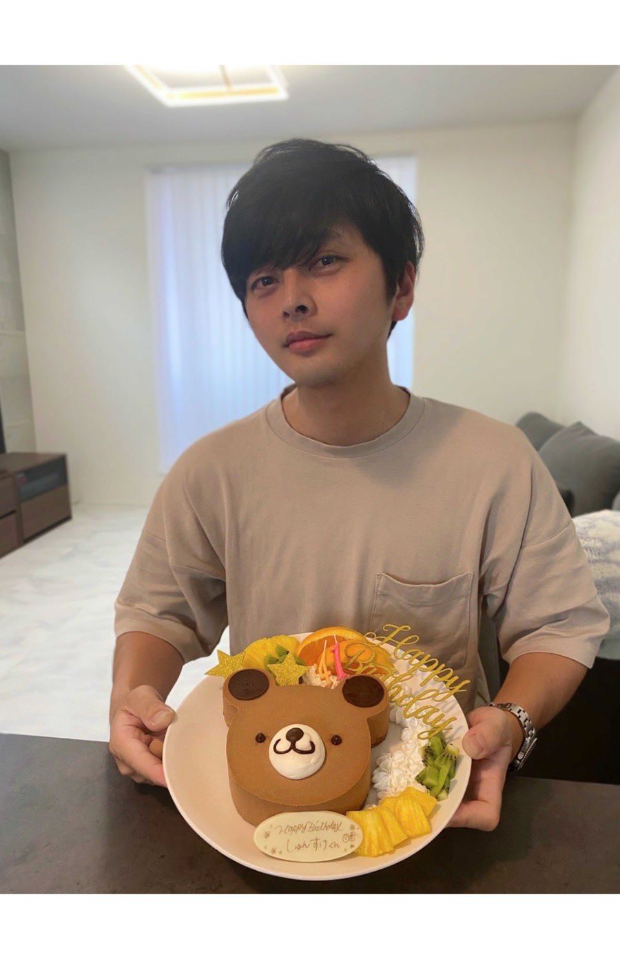 未成年喫煙＆飲酒疑惑で当時のジャニーズ事務所から解雇された大坂俊介（本人Xより）