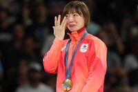 角田夏実「ケーキ屋さんを目指す」パリ五輪・柔道金メダリストが諦めかけた夢、高校時代の恩師が語った転機