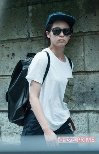 2015年8月、生田斗真と交際する清野菜名