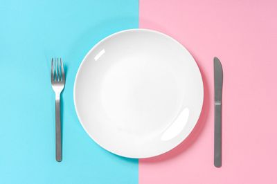 婚活男女は相手の人間性を食事で見る！「蟹チャーハン男」と「頰づえ女」