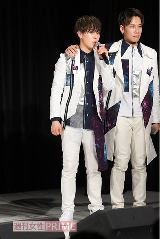 ウシクとナロ　撮影／高梨俊浩