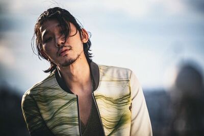 『仮面ライダーウィザード』『仮面ライダービルド』に出演している栄信（インスタグラムより）