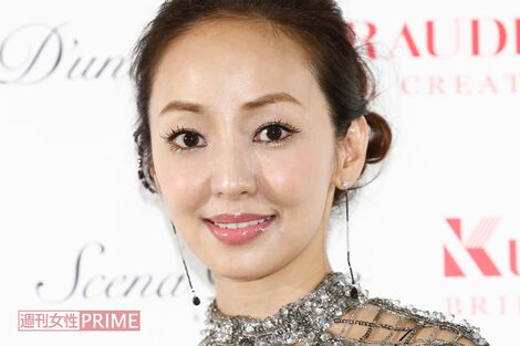 神田うの、娘の進路相談を“兼ねた”食事会でディオール＆エルメス披露の異次元セレブぶりに「どういう状況？」の声