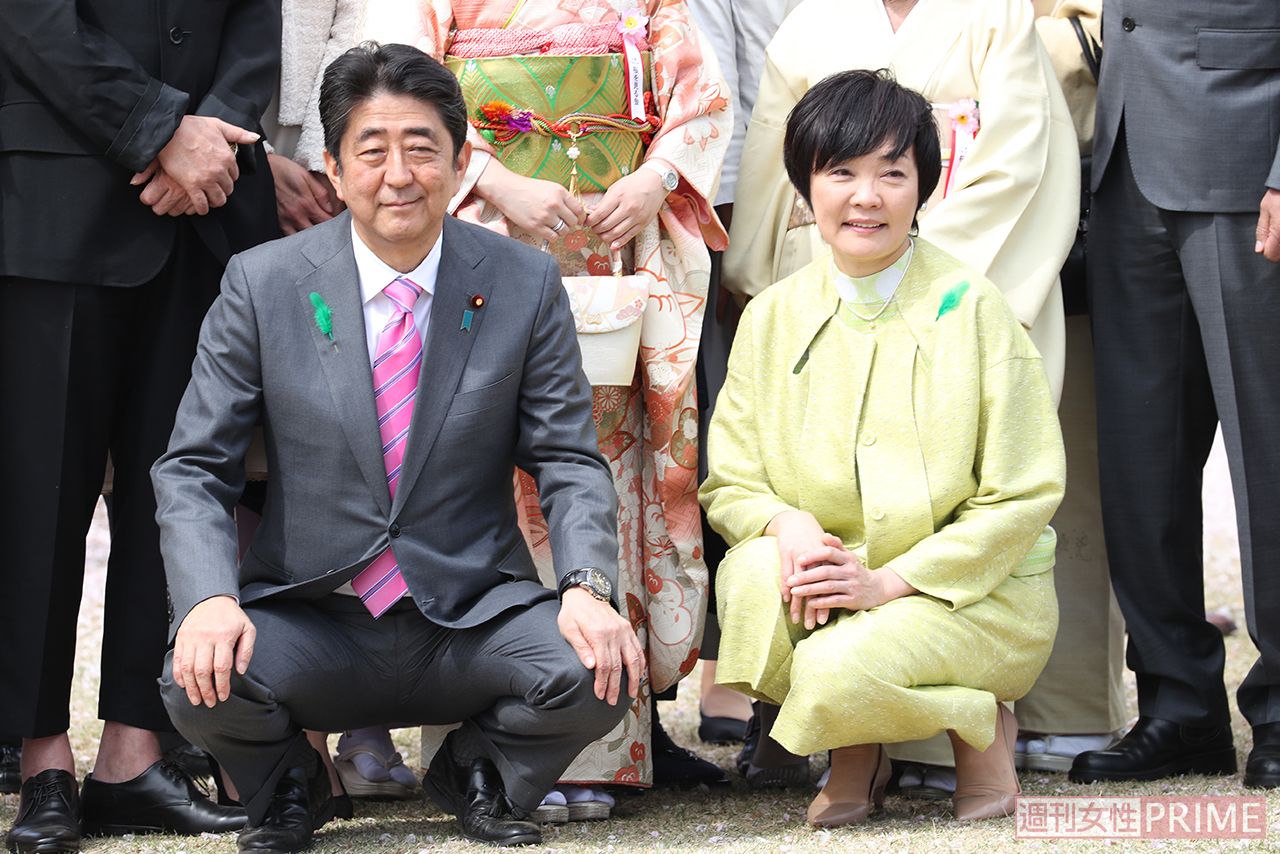 安倍晋三元首相と昭恵夫人