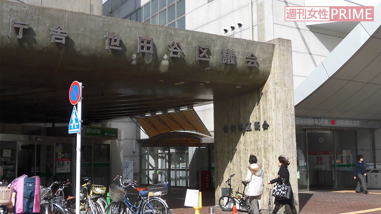 2017年、保育園2次募集の申し込み締切日。母親たちが次々に訪れた世田谷区役所