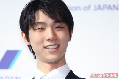 羽生結弦が祝い花を贈った「大物女性アーティスト」が2人の仲を激白