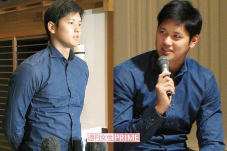 日ハム時代の'16年オフの大谷翔平。2日連続で公の場に私服で登場も同じようなシャツを着ていた