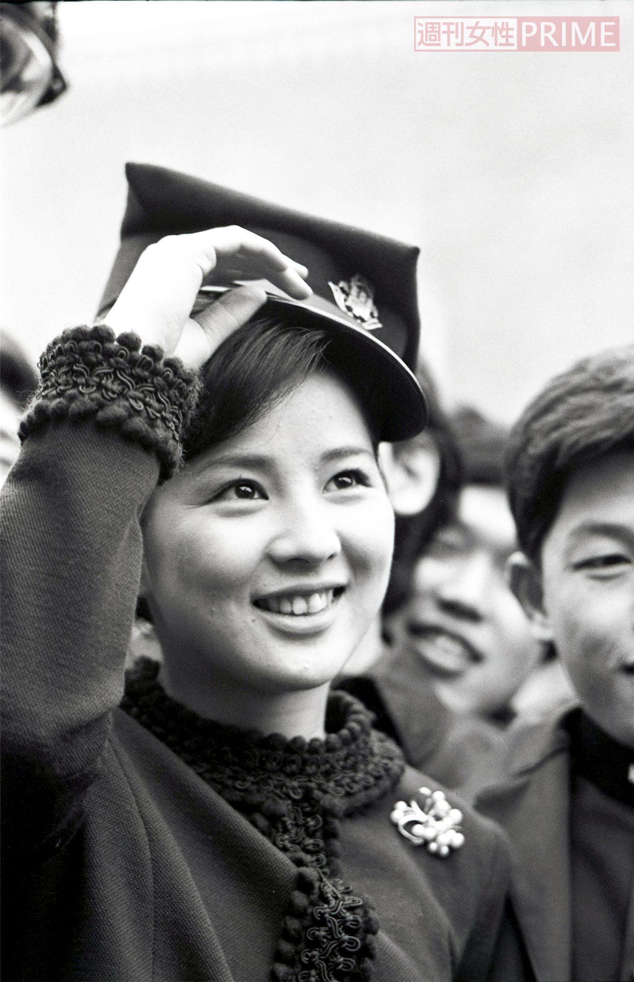 早稲田大学卒業式での角帽姿の吉永小百合（'69年卒業）