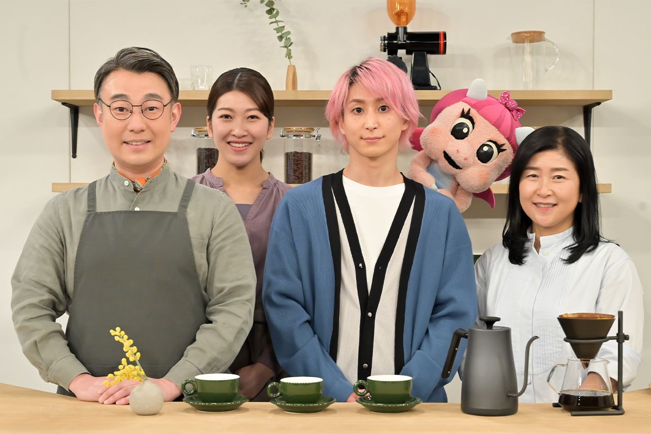 NHK Eテレ『みんなの手話』 毎週金曜 午前11時30分～。再放送：毎週水曜 午前0時～（火曜深夜）、毎週木曜 午前5時30分～