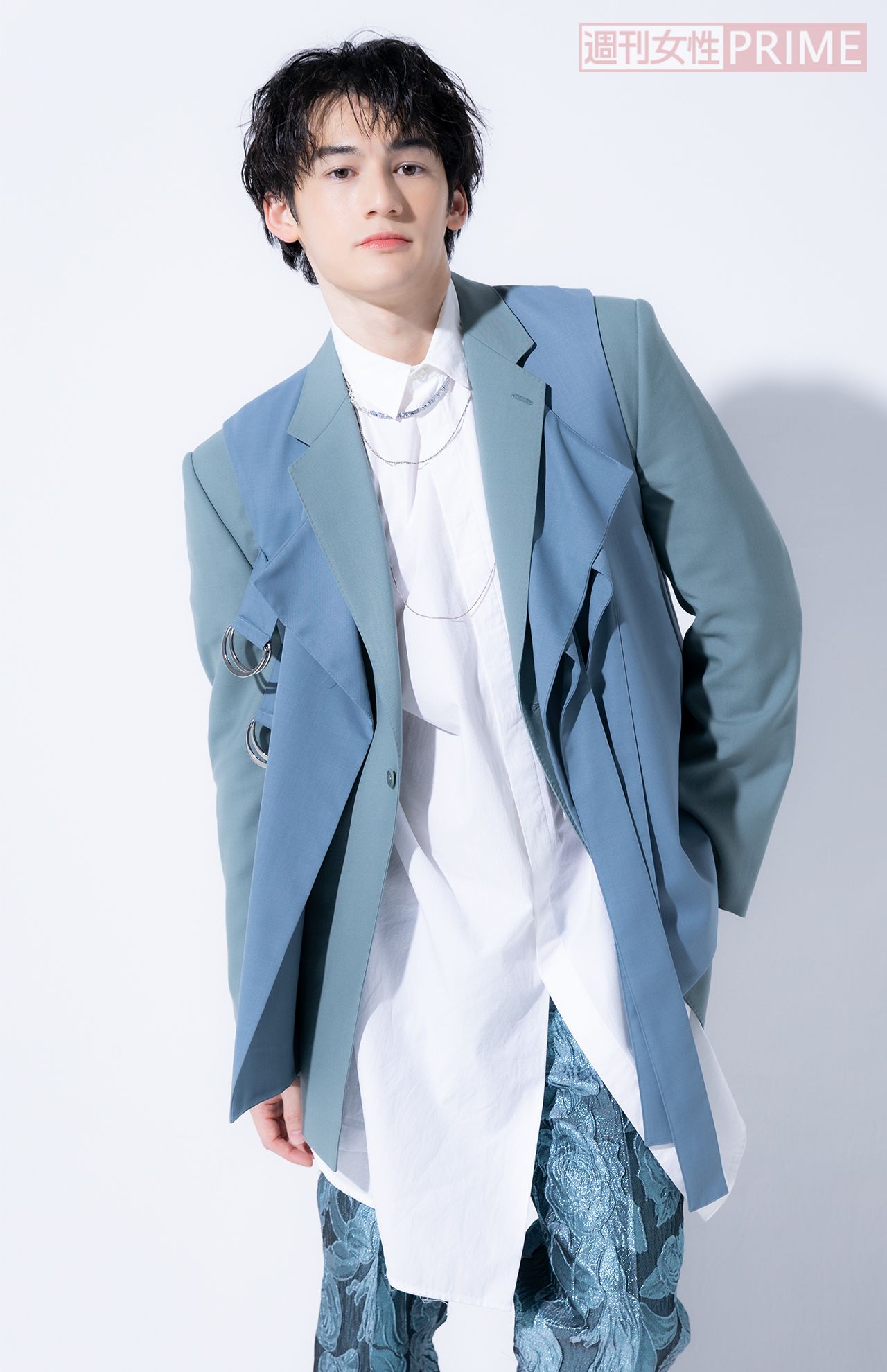 パース・ナクン　撮影／矢島泰輔　ヘアメイク／JHUNTAKAYAMA　スタイリスト／齋藤良介RYOSUKESAITO