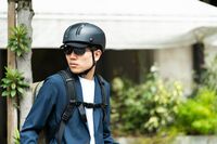 未着用の事故致死率は2.2倍、約6割が頭部損傷で死亡、自転車「ヘルメット」着用の努力義務化で“帽子型”が…