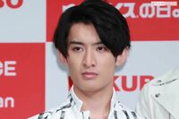 Snow Man向井康二とデート報道のゴルフYouTuberが「匂わせすぎ」投稿連発、囁かれる“キューピッド”