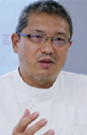 有賀智之先生●がん・感染症センター都立駒込病院外科（乳腺）・遺伝子診療科部長。