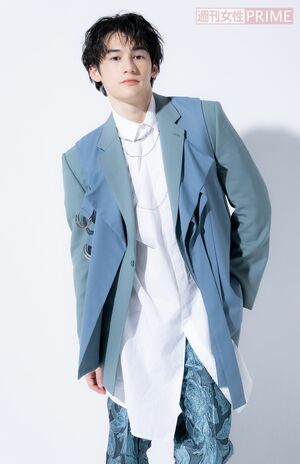 パース・ナクン　撮影／矢島泰輔　ヘアメイク／JHUNTAKAYAMA　スタイリスト／齋藤良介RYOSUKESAITO