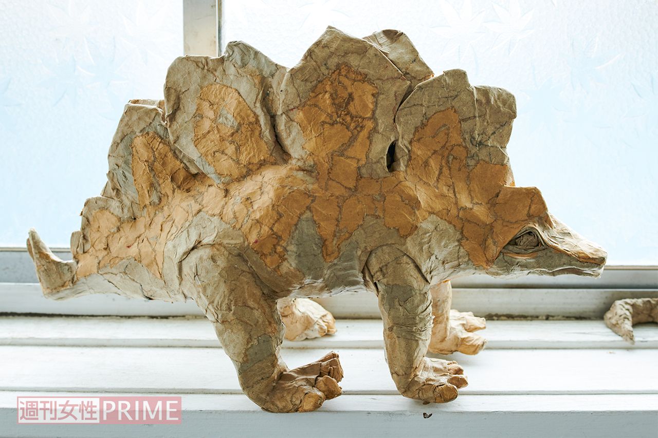 作業時間の半分は乾燥にあてられる。「4本足で立たせたり、バランスが重要なものほど、乾かします」　撮影／山田智絵