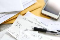 チラシ・レシート・請求書は家をごちゃつかせるだけ！時間もお金も増える「紙の片づけ」で人生激変