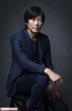 若者と高齢者では結婚までの勢いのスピードが違う、と話す豊川悦司　撮影／廣瀬靖士