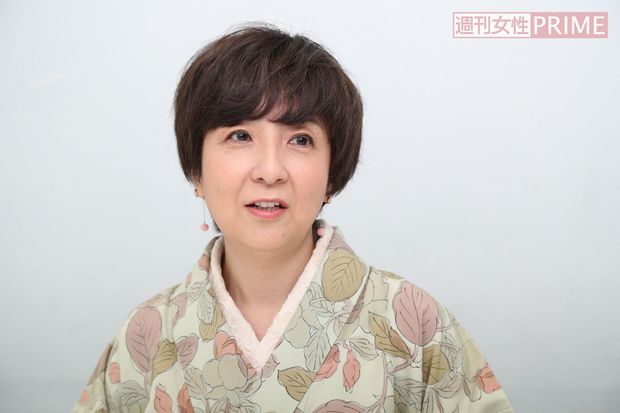 「真ん中に立つ人になるとは思っても見なかった」と語る藤田朋子さん（撮影／近藤陽介）