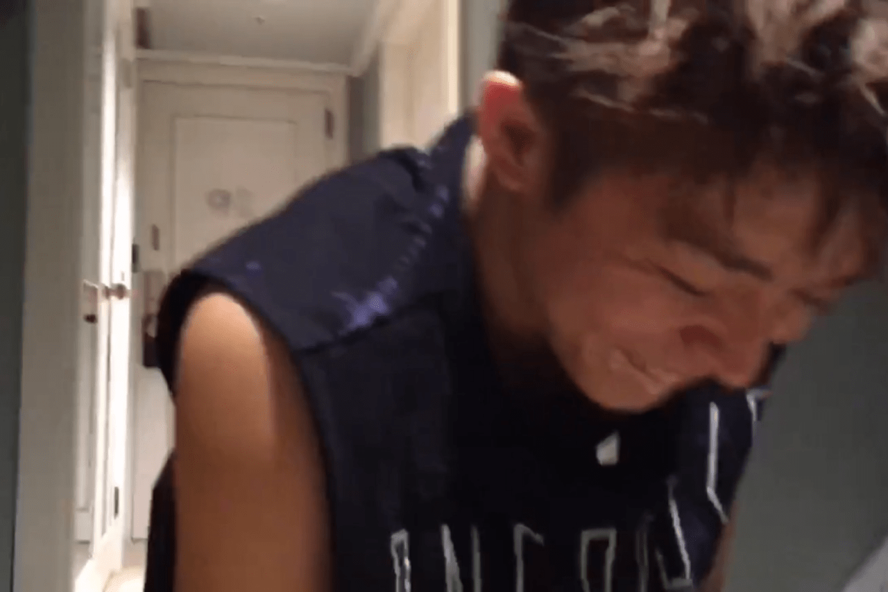 独占入手した平野紫耀と岸優太の仲良しショット