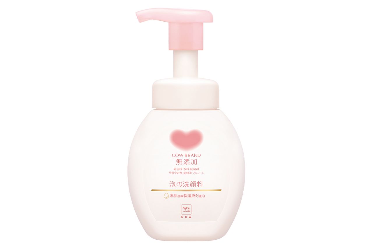 カウブランド 無添加 泡の洗顔料／160ml 748円 牛乳石けん共進社