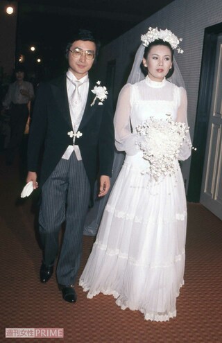 1977年5月22日、現在の夫・上沼真平氏と結婚式を挙げた上沼恵美子