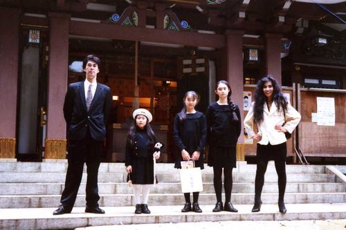 家族写真。娘には嘘を言わないと夫婦で決めていた