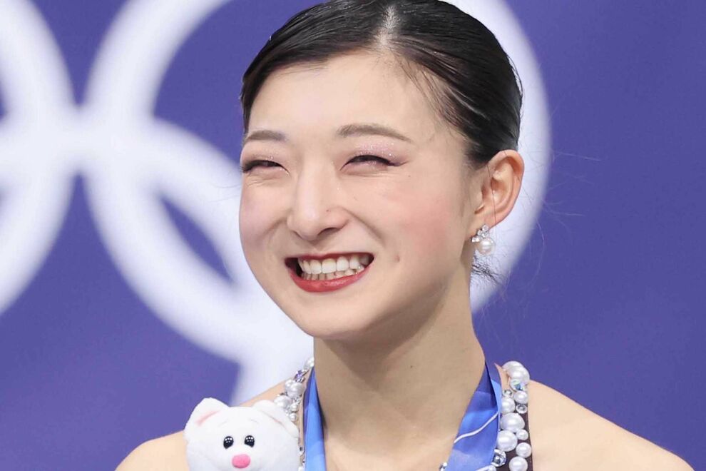 《引退》フィギュア坂本花織が世界選手権で有終の美、中井亜美ら代表選手集結で引退パーティー“aespaダン…