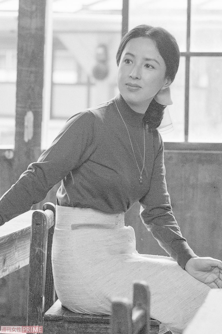 舞台『二十四の瞳』で主役の大石先生を演じた八千草さん。’72年、舞台のロケハンと宣伝を兼ね、作品のモデルとなった香川県の小豆島・田浦分校を訪ねて