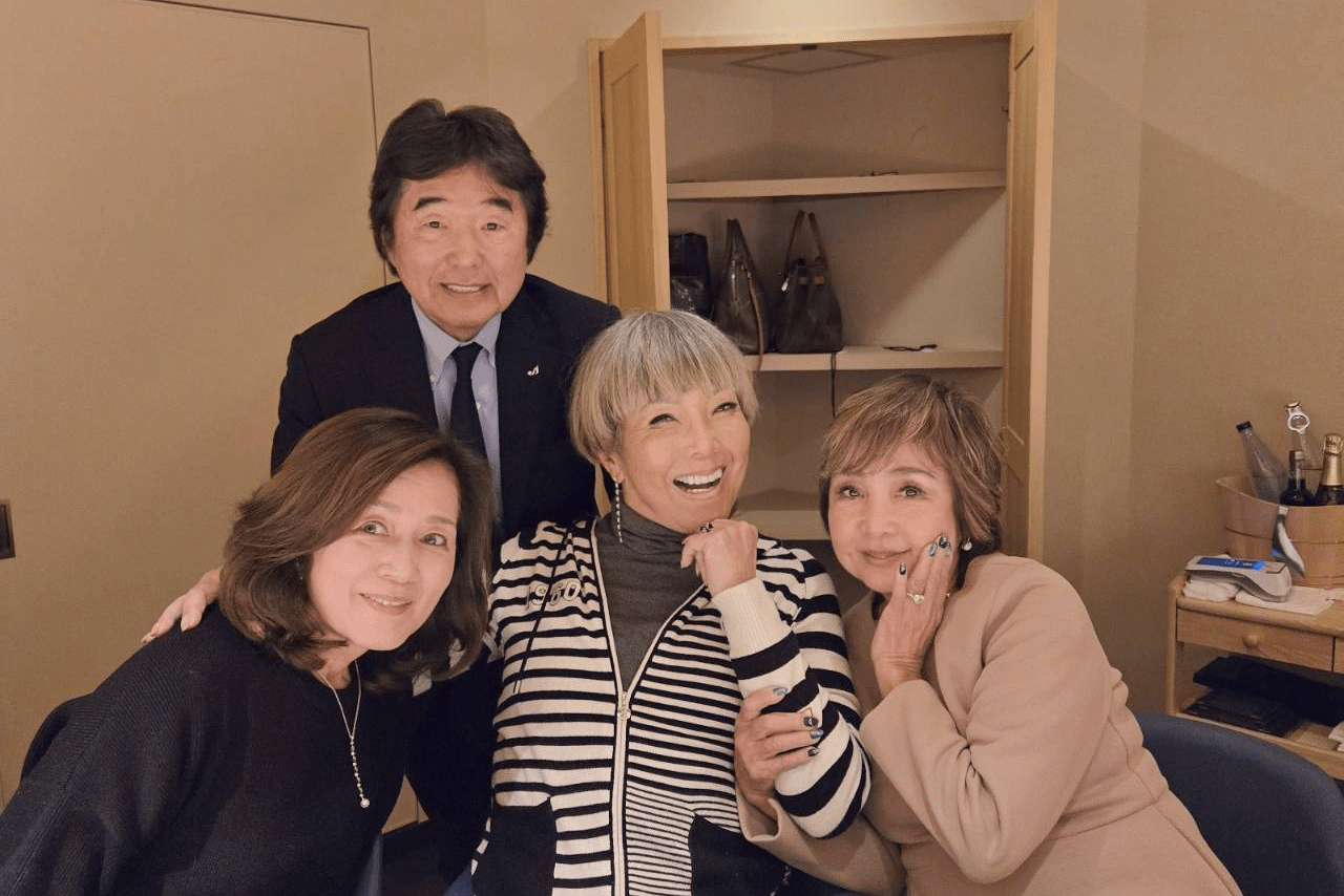 家族ぐるみの付き合いをしている北原照久さんたちと