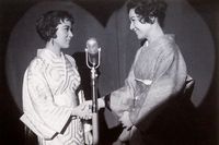 原節子・山口淑子が生誕100年、激動の時代を生き抜いた「伝説の2大女優」の軌跡