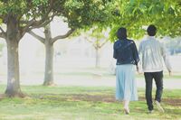 【中高年の恋愛】実は結構いた「自然に出会って」恋に落ちたカップルたちの恋愛事情