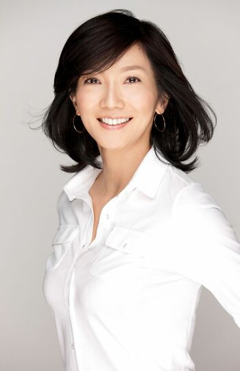 向井亜紀（むかい・あき）●1964年、埼玉県生まれ。ラジオ番組のDJとして人気を集め、1993年から約30年間『朝だ！生です旅サラダ』（テレビ朝日系）に出演。1994年、プロレスラーの高田延彦氏と結婚。2000年に妊娠中に子宮頸がんが判明し子宮を全摘出。アメリカでの代理母出産にて双子を授かる。