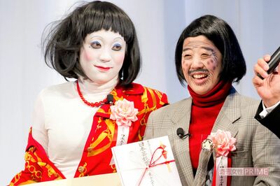 '13年、若手芸人の登竜門『おもしろ荘』で注目を集めた日本エレキテル連合の２人