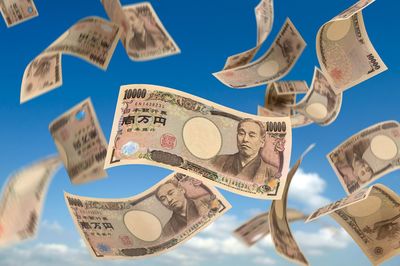 富裕層専門FPに聞いた「年収で億を稼ぐ人たちから学ぶ、ボーナスの使いみち」