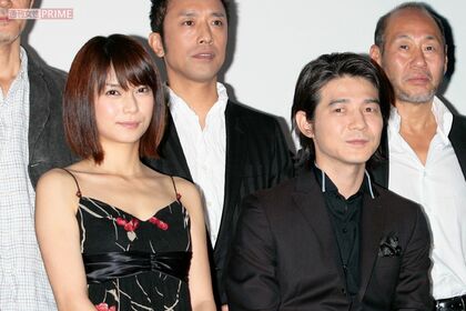 『Dr.コトー診療所』出演者の吉岡秀隆、柴咲コウら（2006年）