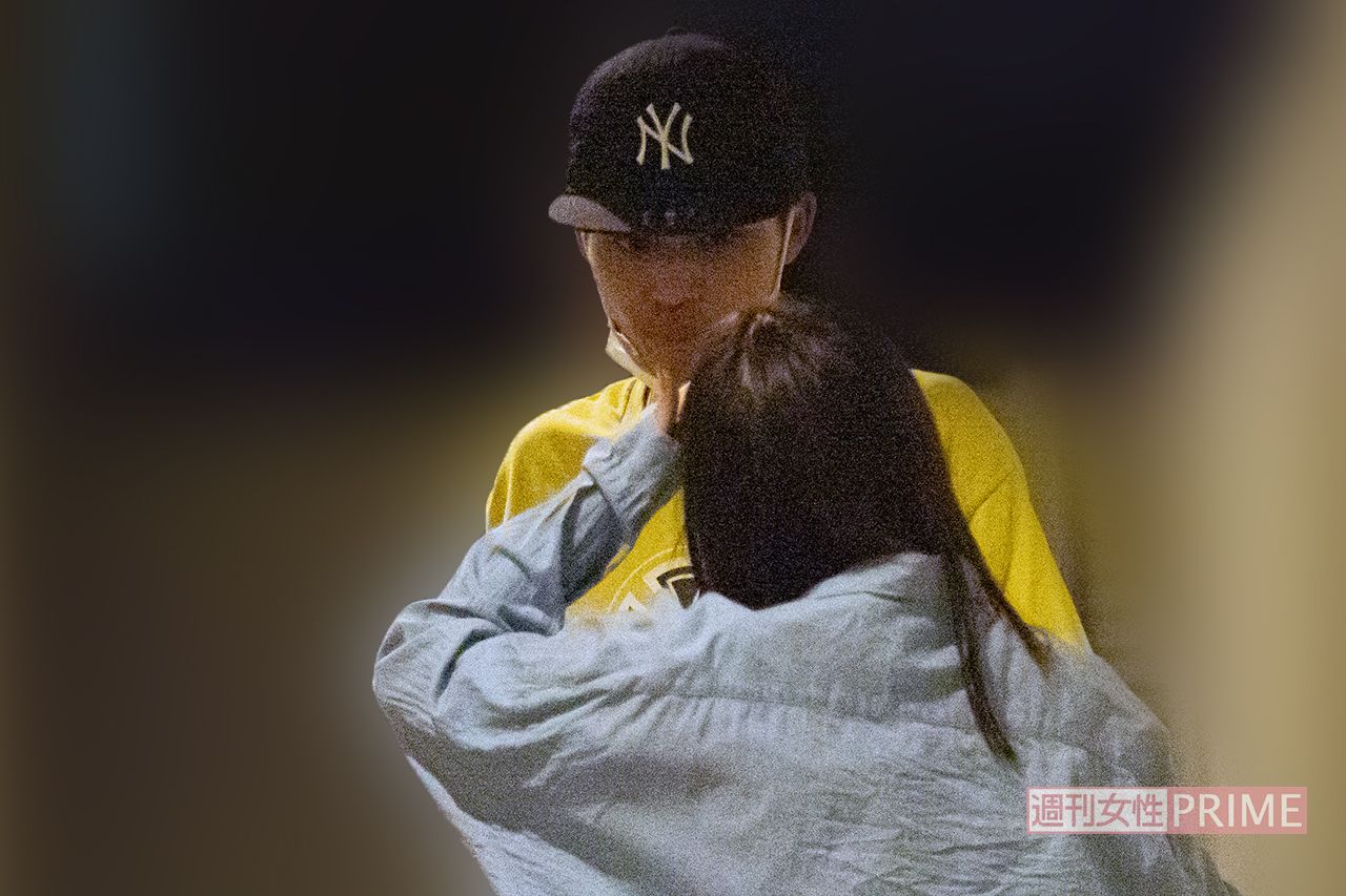 匂わせ２　中田がブログでキャンプに行ったことを報告。黒い帽子（現在は削除済みなのでサムネイルのみ）