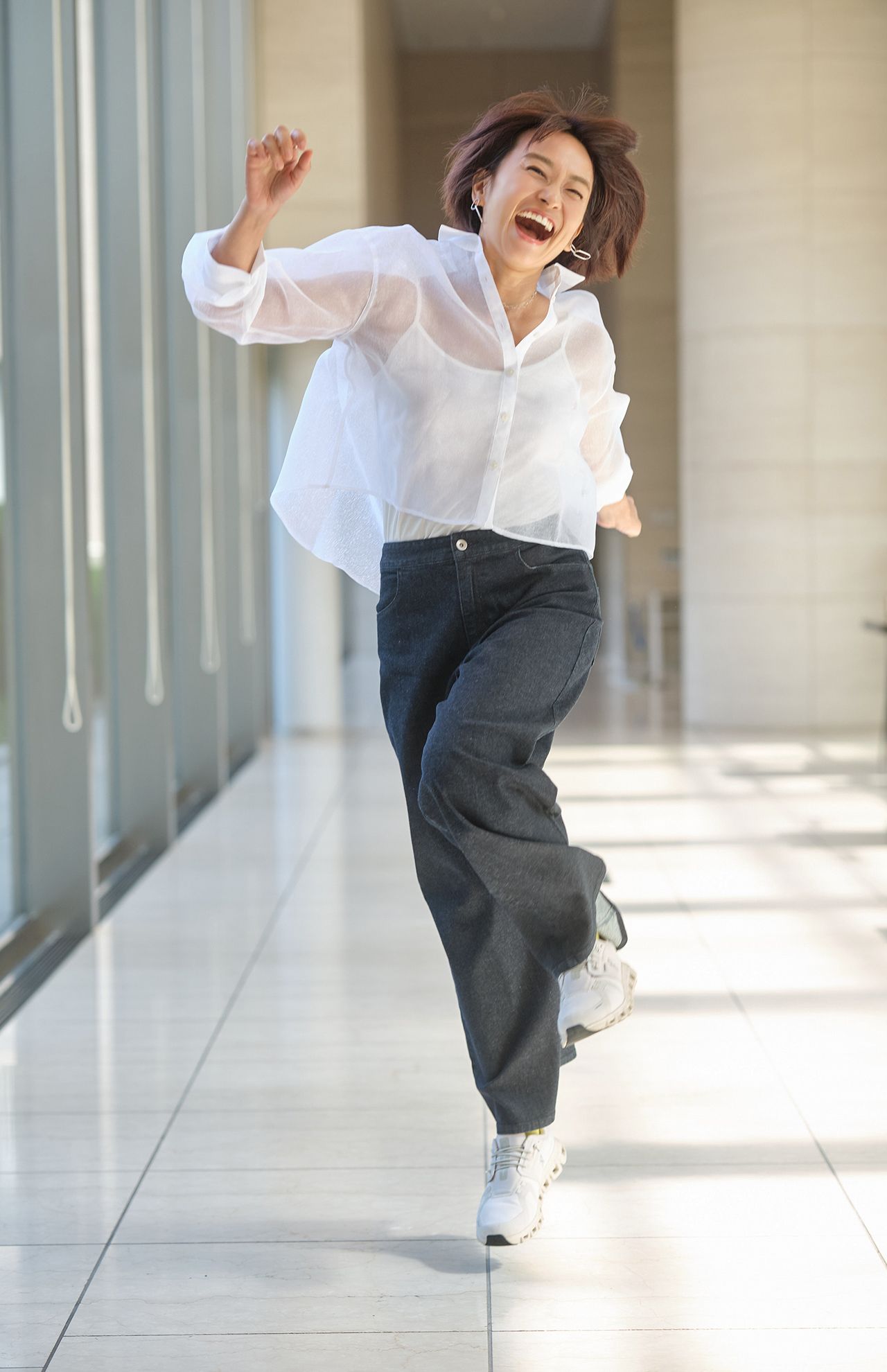 不妊治療に終止符を打ち、元気に前へと進む住吉美紀さん　撮影／大坪尚人（講談社写真映像部）