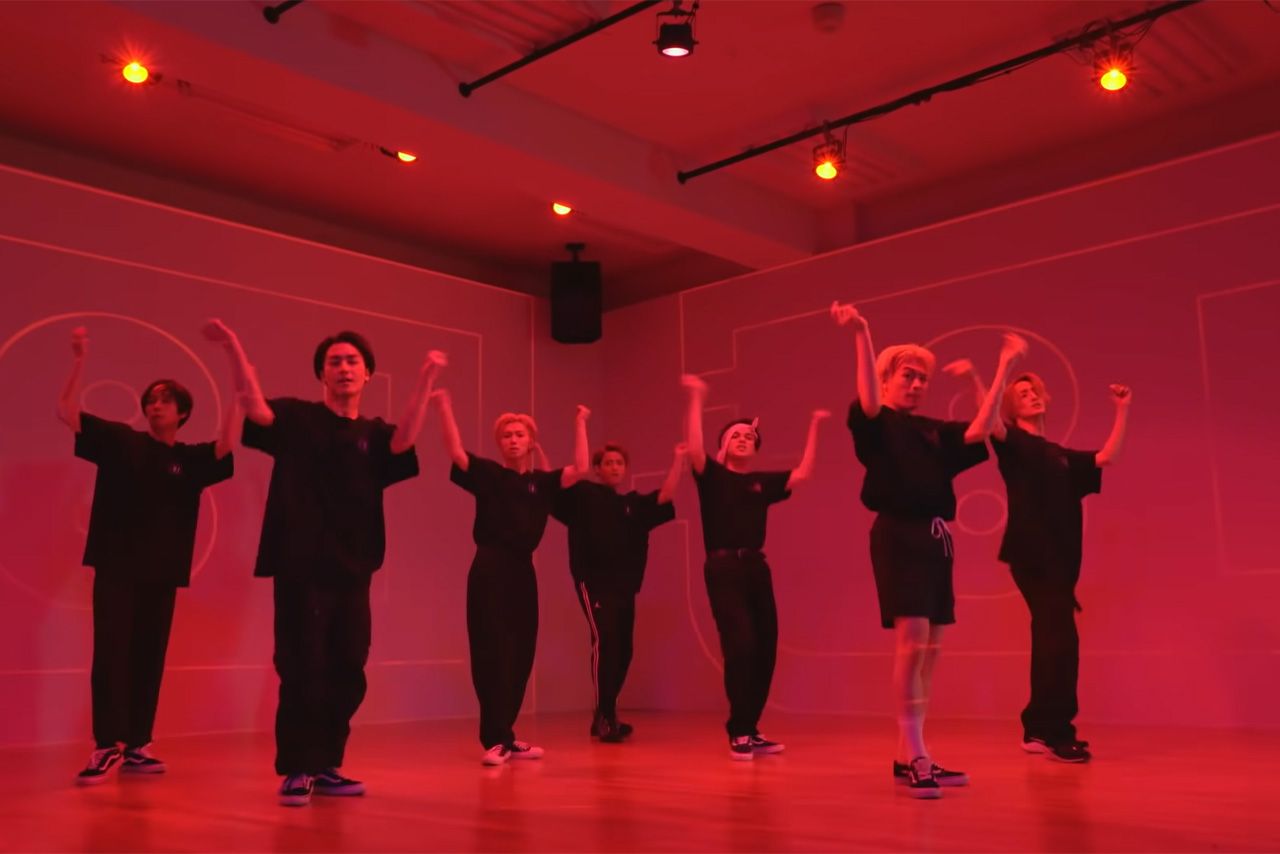 Travis JapanのYouTubeチャンネル『+81 DANCE STUDIO』より