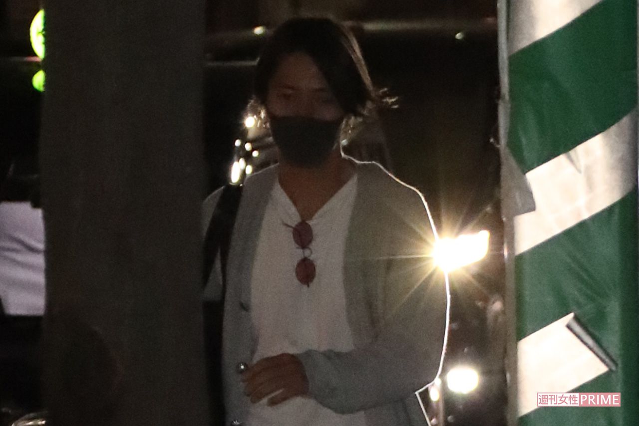 ジャニーさんの亡骸との対面のため、深夜に関連ビルを訪れた山下（２）