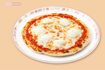 水牛のモッツァレラチーズを使用したシンプルピザ。『マルゲリータピザ』通常サイズ400円